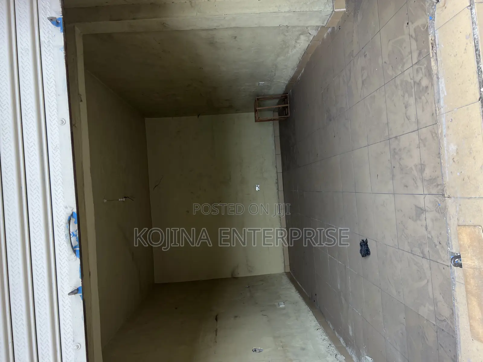 Commercial Shop Space Asokwa, Kumasi Metropolitan for Rent - Commercial in Ashanti, Kumasi Metropolitan - Rent