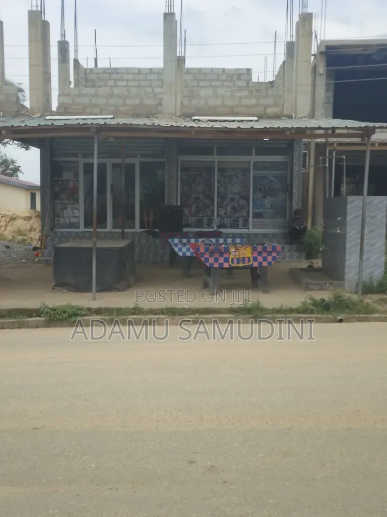 Road Side 2 Shops With Two Mini Flats (2 Single Room Self) Obakrowa - Commercial in Greater Accra, Ga South Municipal - Sale