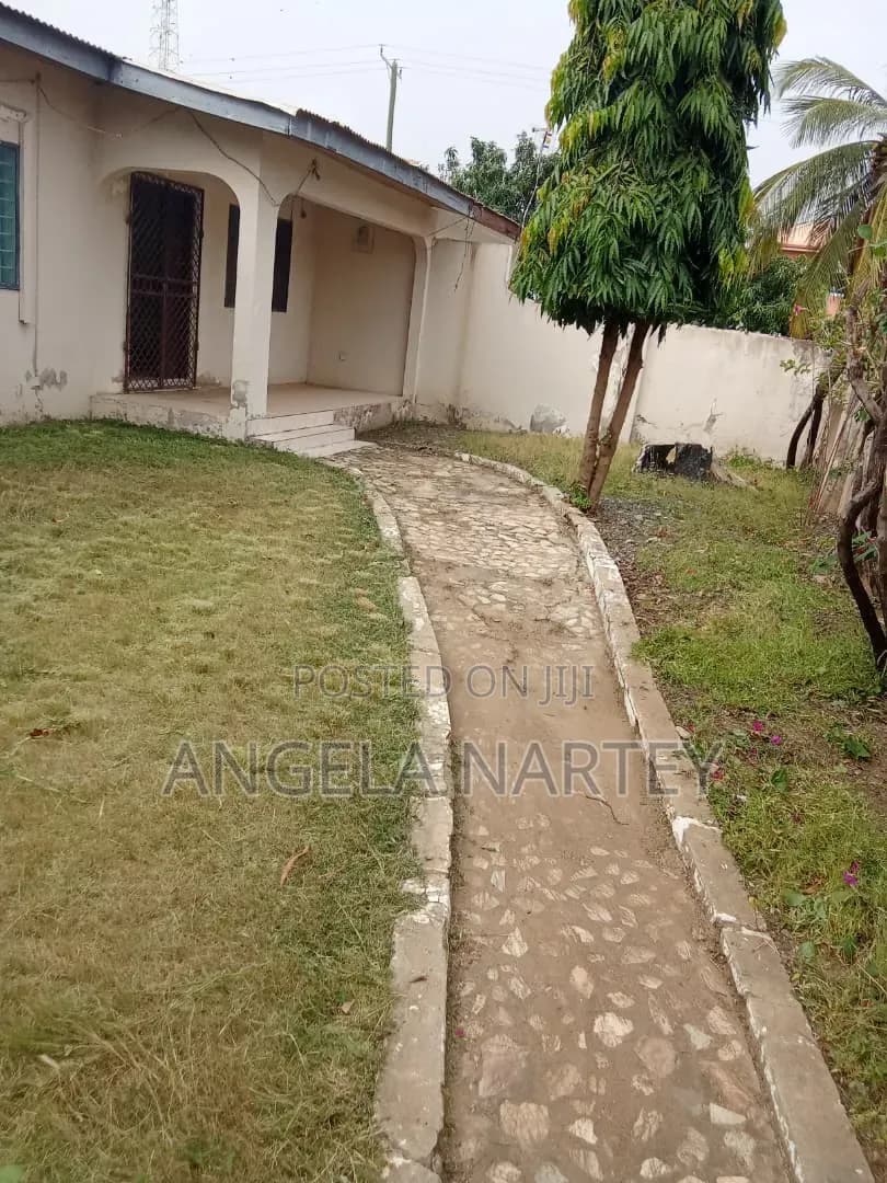 3bdrm House in Regimanuel Gray, Accra Metropolitan for sale - 3 bedroom House in Greater Accra, Accra Metropolitan - Sale