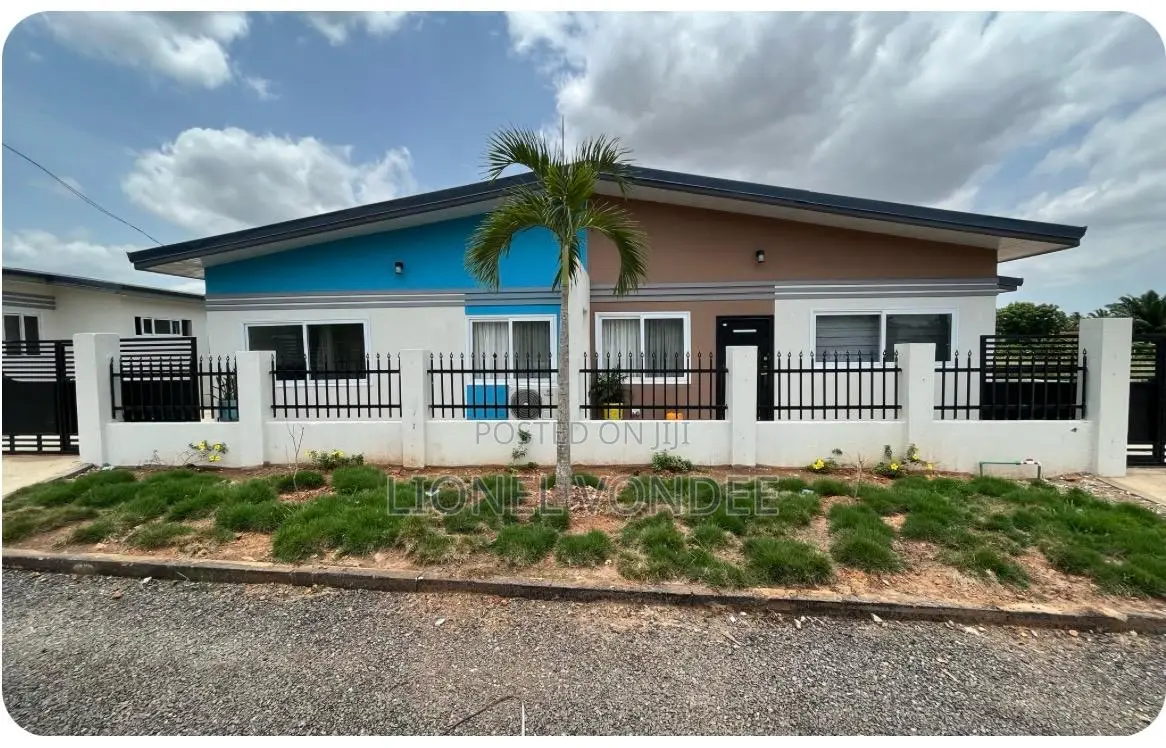 2bdrm House in Rehoboth, Danfa for sale - 2 bedroom House in Greater Accra, Danfa - Sale