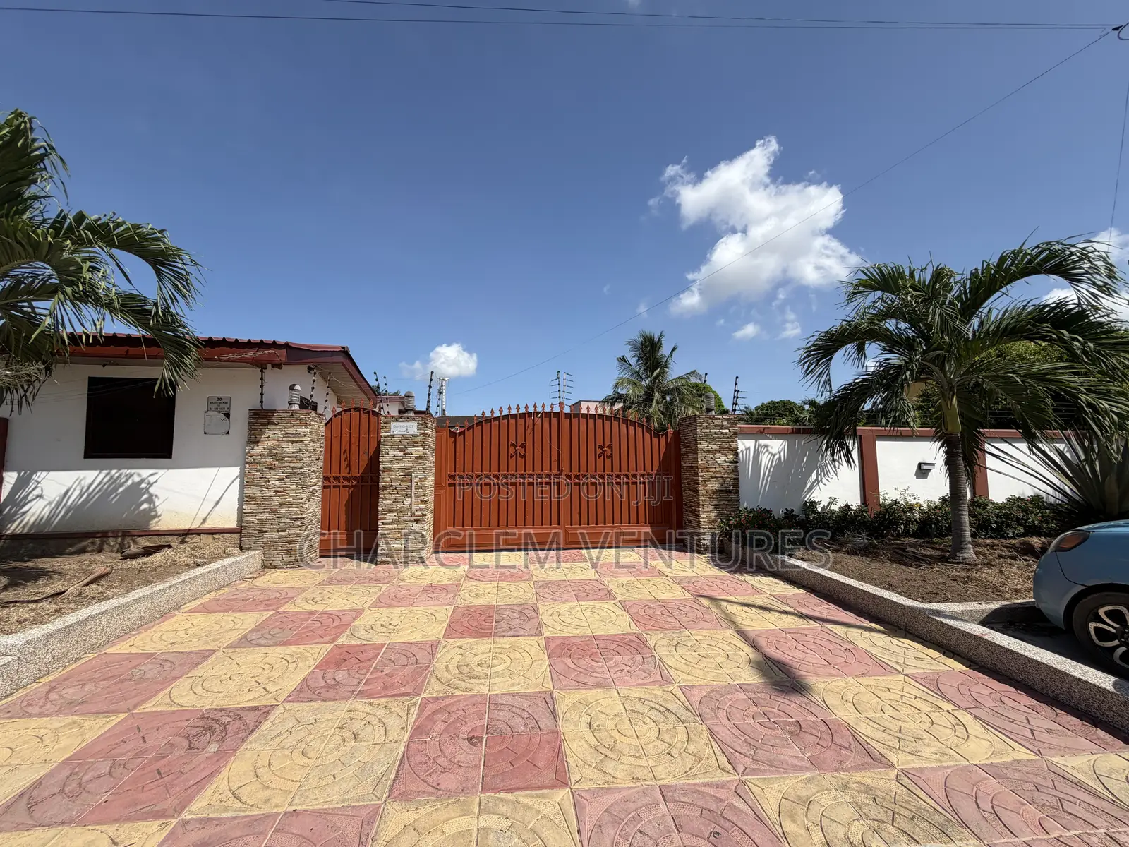 Commercial Property for Rent at Airport Area - Commercial in Greater Accra, Accra Metropolitan - Rent