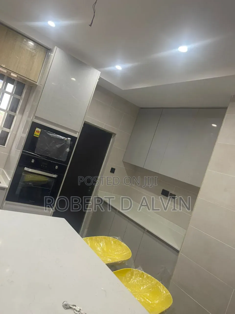 3bdrm House in Papase, Awutu Senya East Municipal for sale - 3 bedroom House in Central Region, Awutu Senya East Municipal - Sale