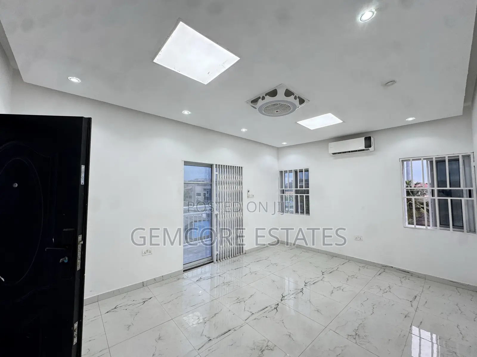 2bdrm Apartment in West Trasacco, Ashaley Botwe for rent - 2 bedroom Apartment in Greater Accra, Ashaley Botwe - Rent