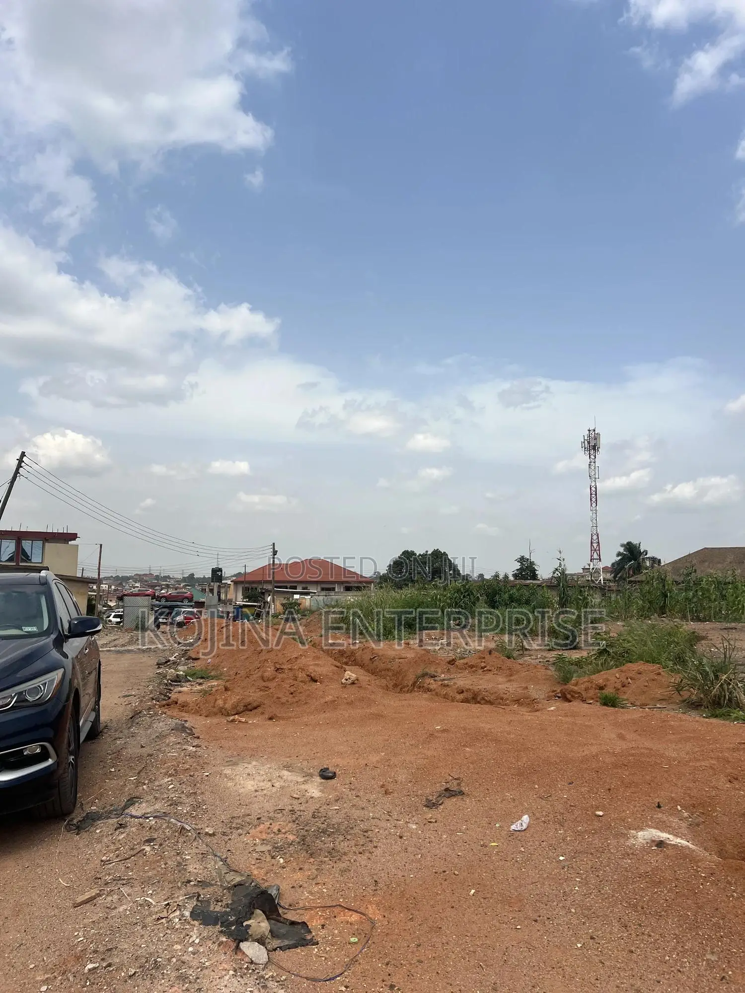 Residential Land Opportunity at Santasi Daako — 11⁄2 Plots - Land in Ashanti, Kumasi Metropolitan - Sale