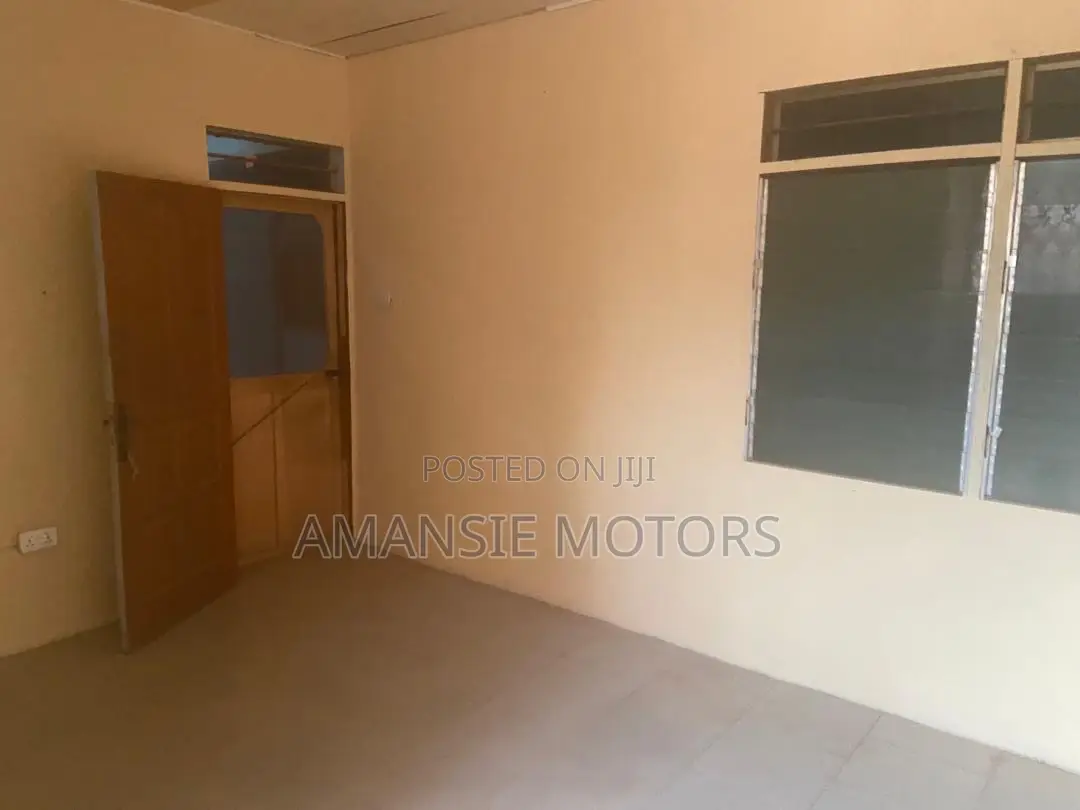 1bdrm Shared Apartment in Men’S Esate, Community 25 for rent - 1 bedroom Apartment in Greater Accra, Tema Metropolitan, Community 25, 21/07 - Rent