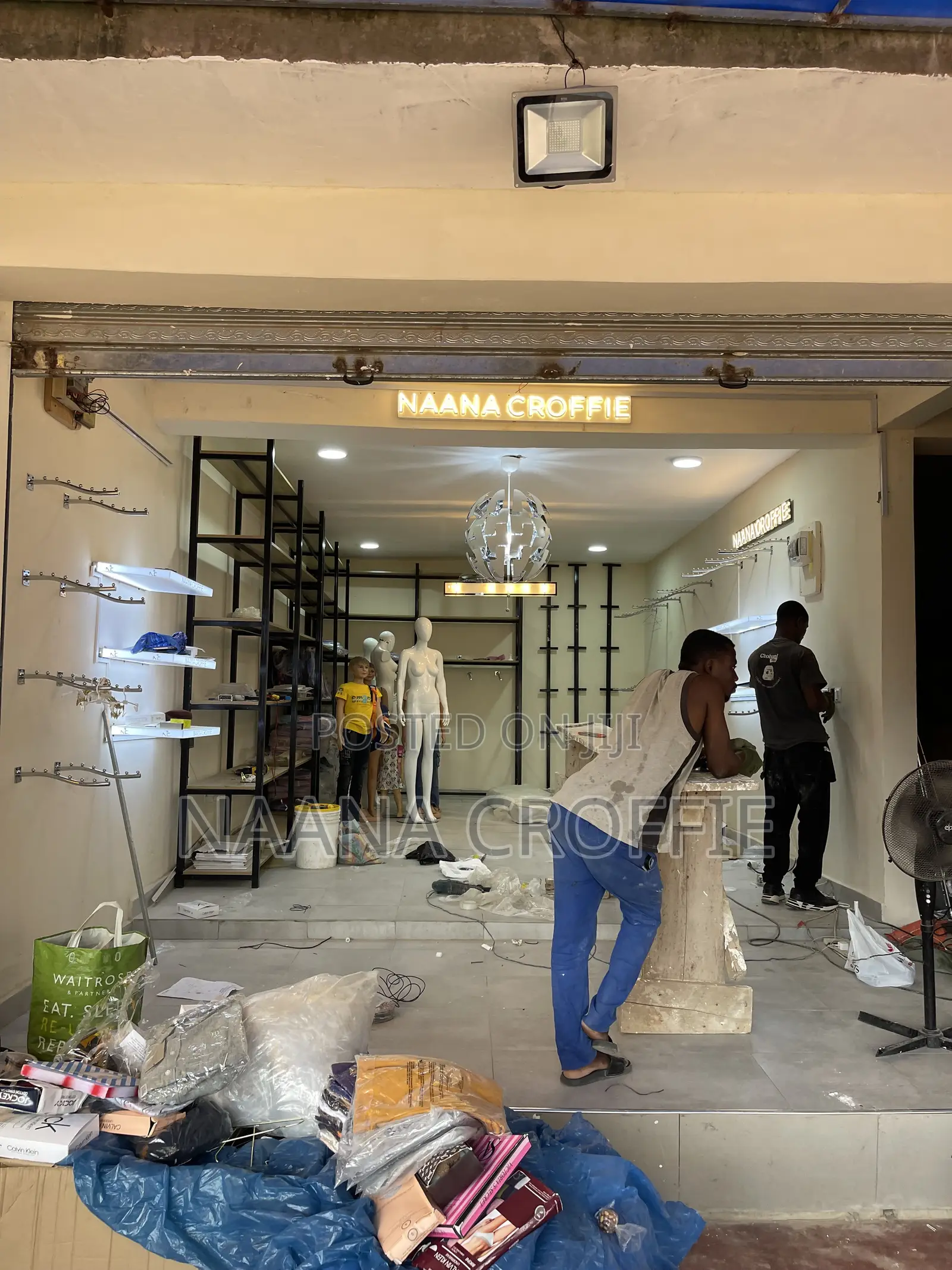 Shop for Rent , ALHAJI TABORA - Commercial in Greater Accra, Tantra Hills, Ola Achool Area - Rent