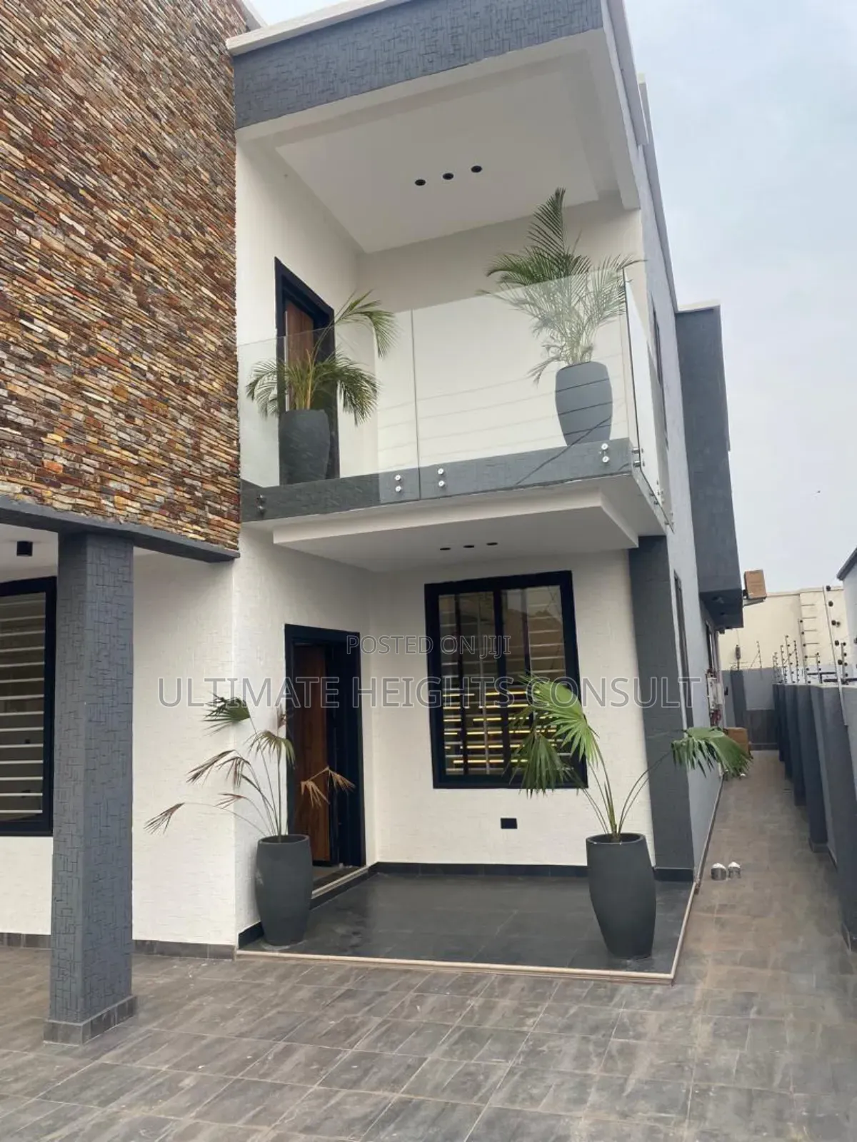 4bdrm House in Ashaley Botwe for sale - House in Greater Accra, Ashaley Botwe - Sale