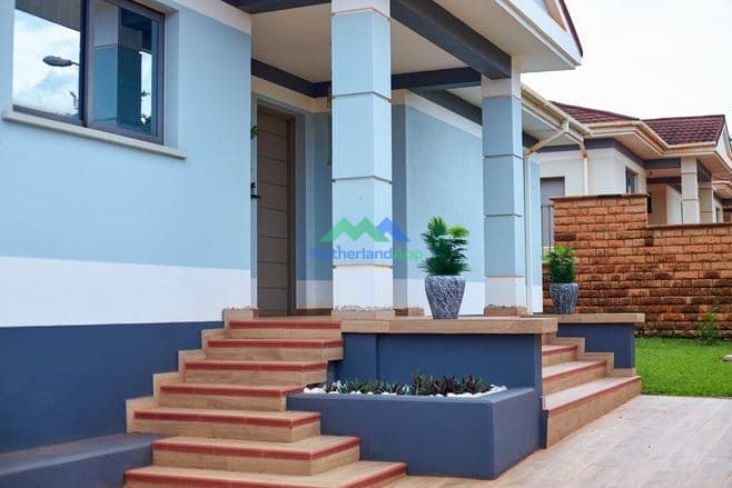 3 BEDROOMS FOR SALE AT PRABON GREENFIELDS KUMASI - 3 bedroom House in Ashanti, Kumasi - Sale