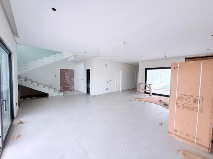 5 bedroom house for sale at Adjiringanor - 5 bedroom House in Adjiringanor - Sale