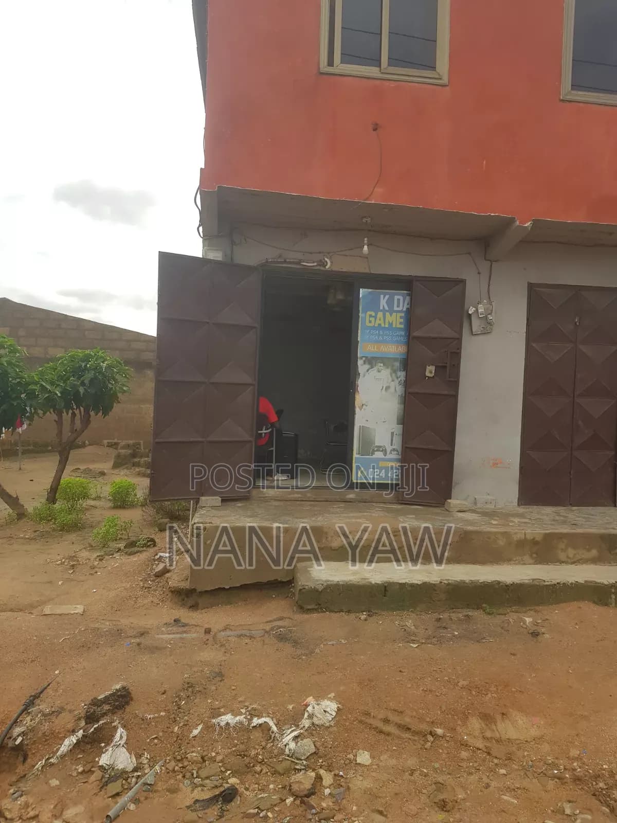 Store for Rent at Ablekuma Around Boko Boko Area - Commercial in Greater Accra, Ablekuma, Pentecost / Ablekuma - Rent