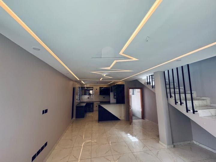 3 bedroom townhouse for rent at Lakeside Estate - 3 bedroom House in Lakeside Estate - Rent
