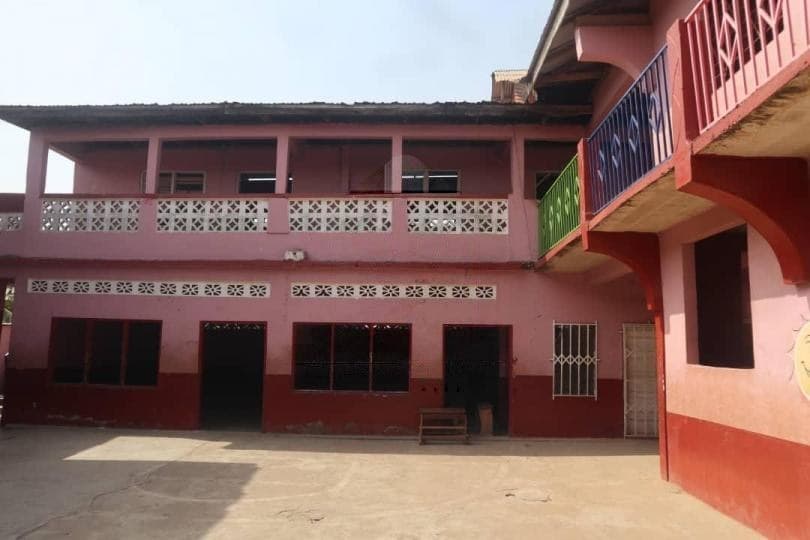 8 room commercial space for sale at Kumasi - 8 bedroom Commercial in Kumasi - Sale