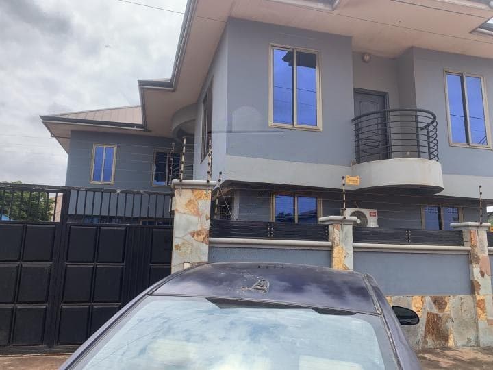3 bedroom apartment for rent at Ogbojo - 3 bedroom Apartment in Ogbojo - Rent