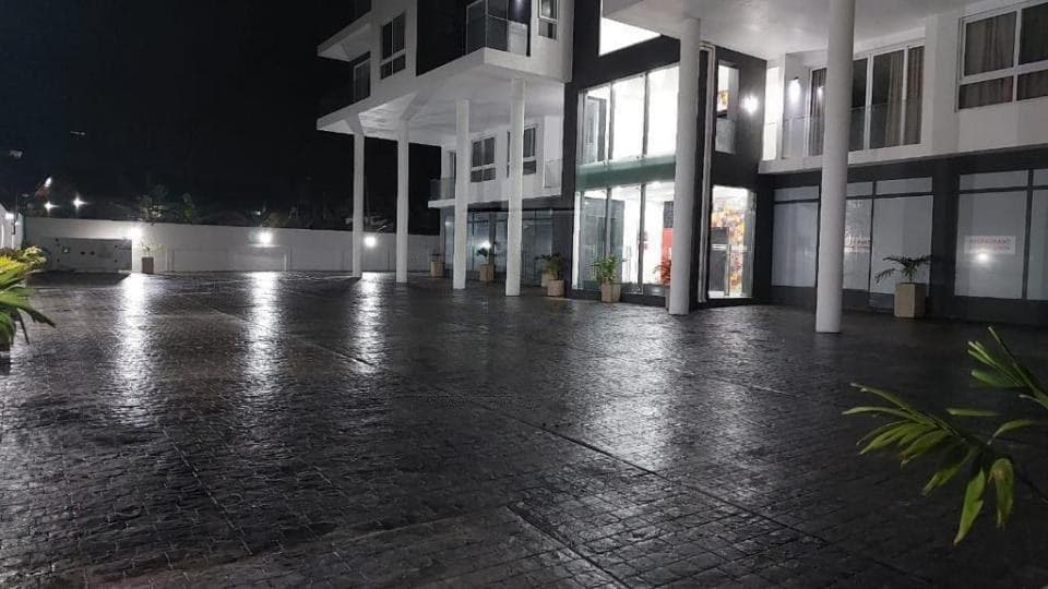 1 bedroom furnished apartment for sale at East Cantonments - 1 bedroom Apartment in East Cantonments - Sale