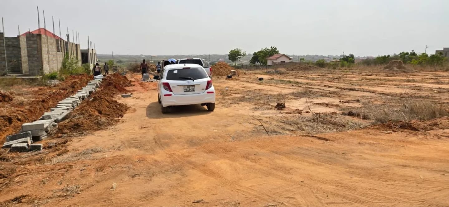 Developed Plots! Fully Serviced - Prampram Beach Lane - Land in Greater Accra, Accra Metropolitan - Sale