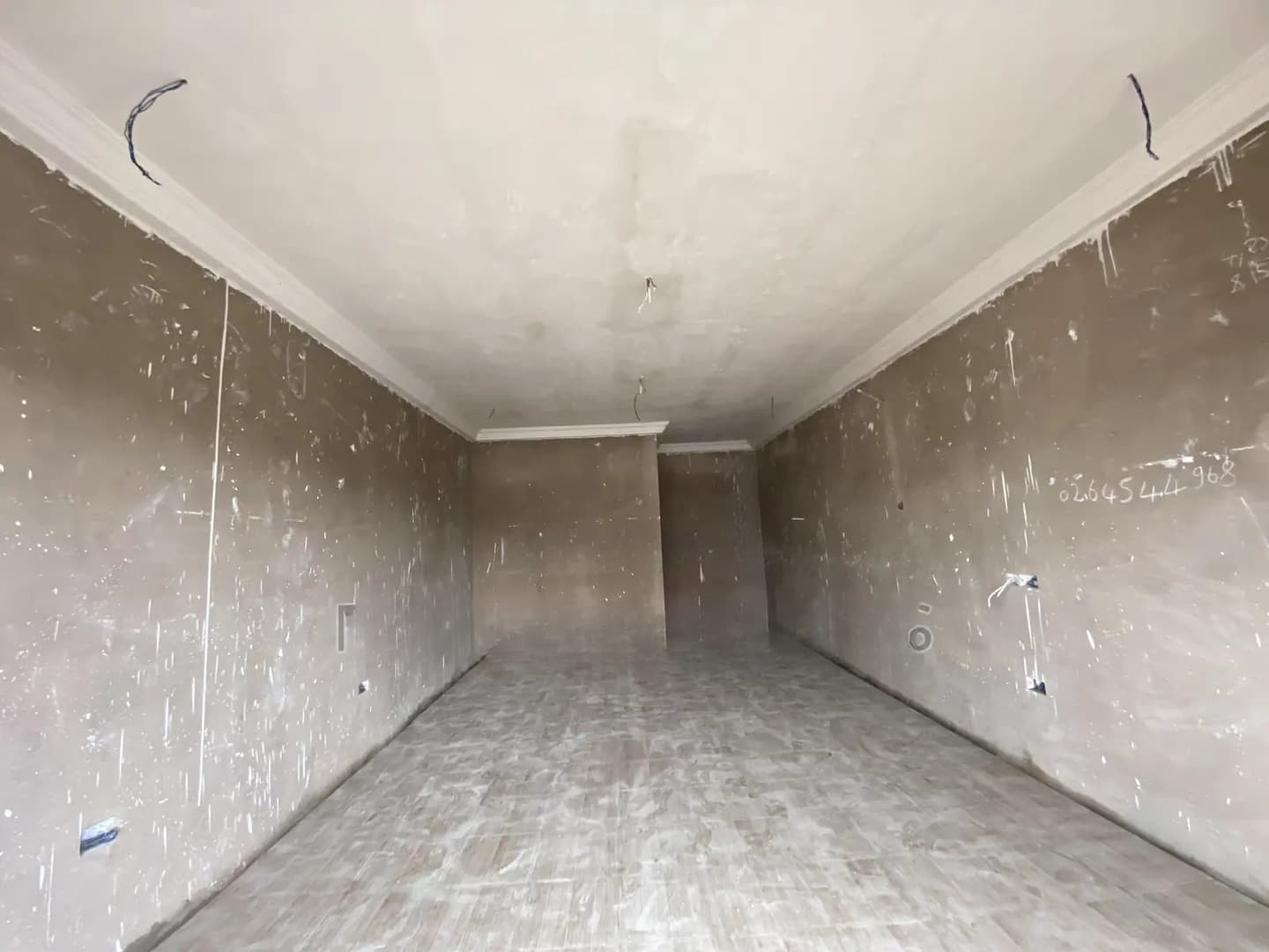Single Shop for Rent at Lapaz - Commercial in Greater Accra, Lapaz - Rent