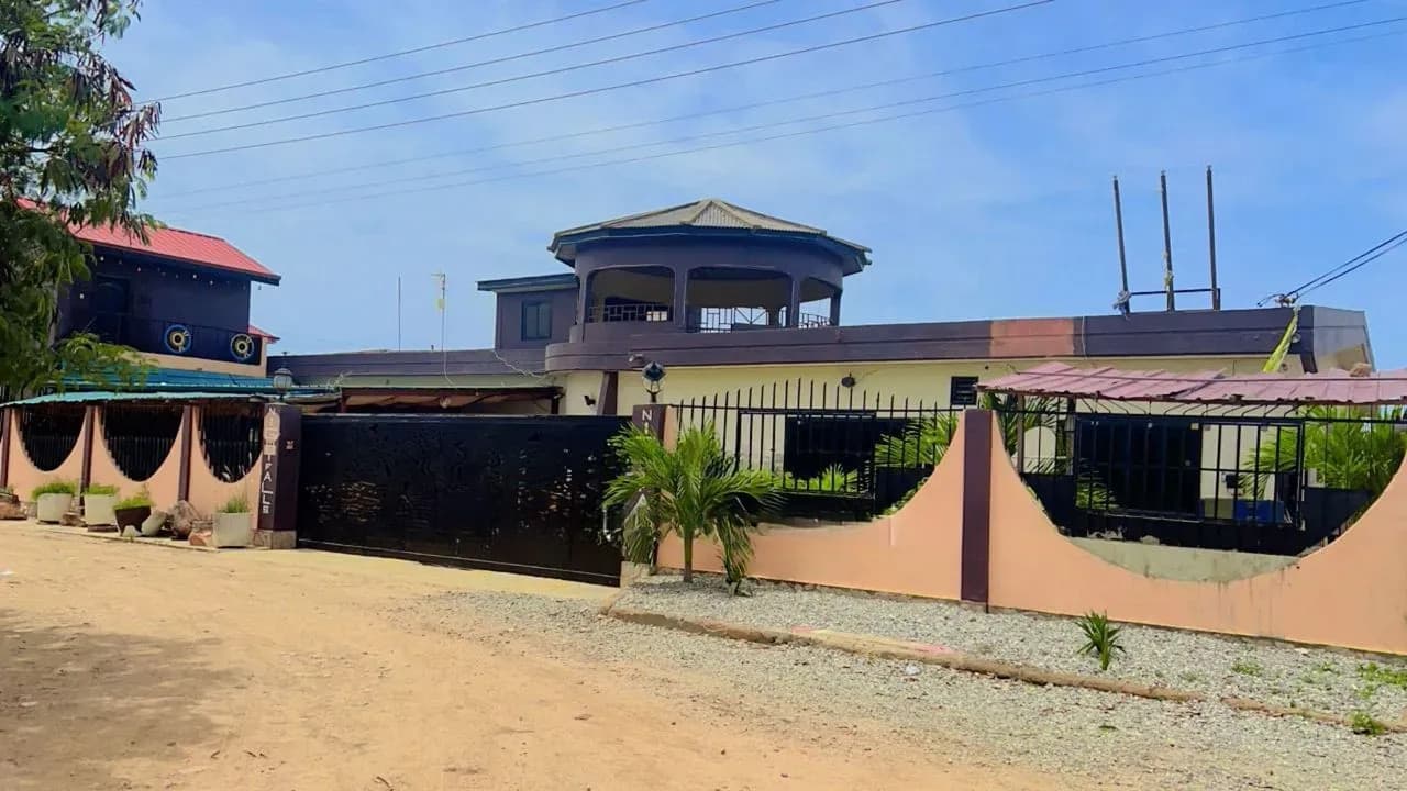 Property image 1