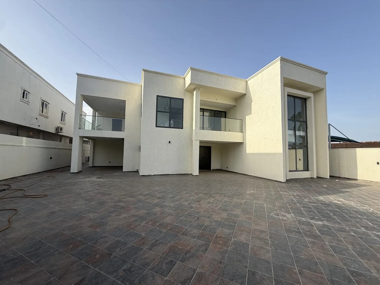 5bdrm House in East Legon, A&C Mall Area for sale - 5 bedroom Commercial in Greater Accra, East Legon, A&C Mall Area - Sale