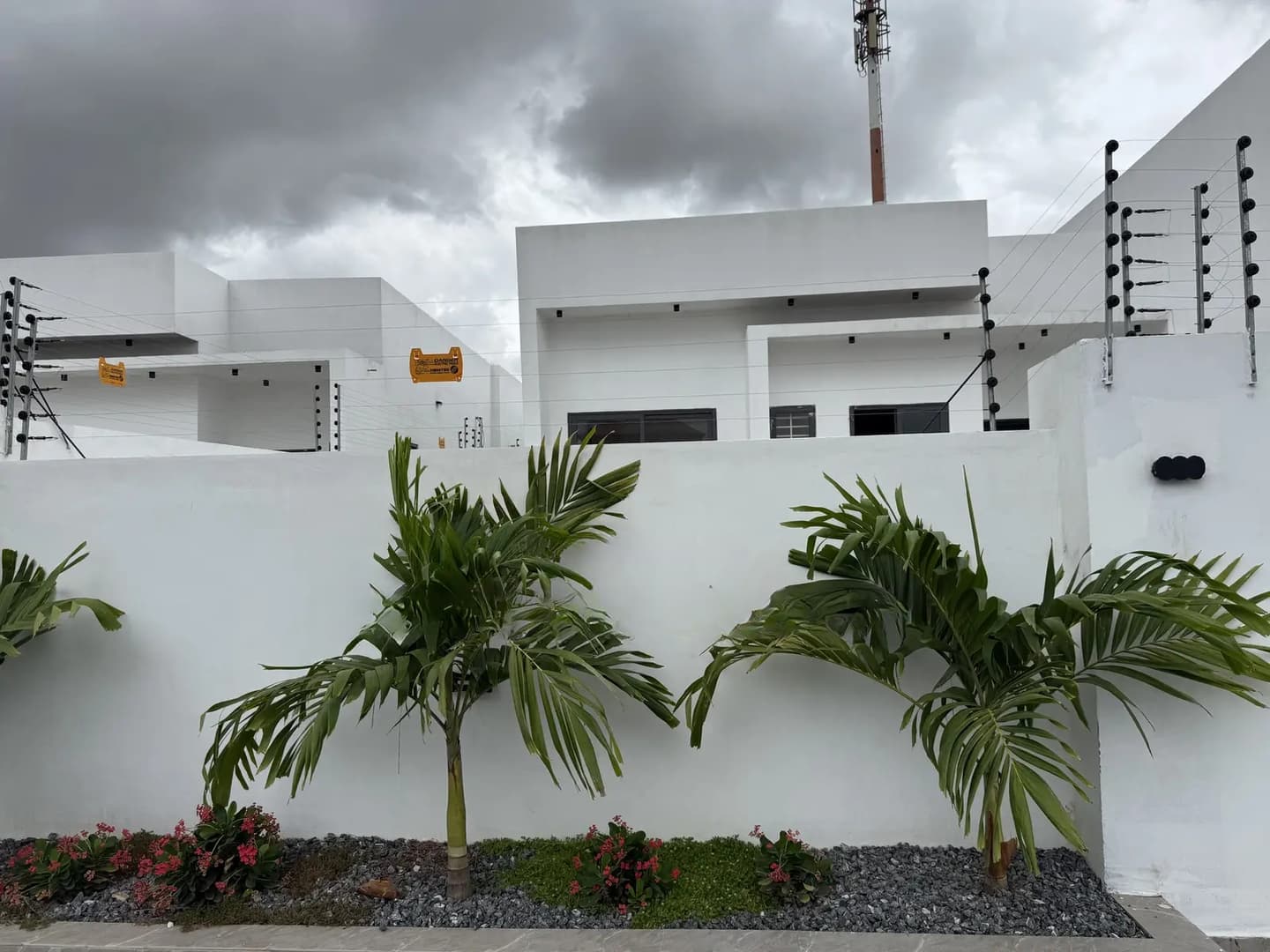 3bdrm House in East Legon Hills for sale - 3 bedroom House in Greater Accra, East Legon - Sale