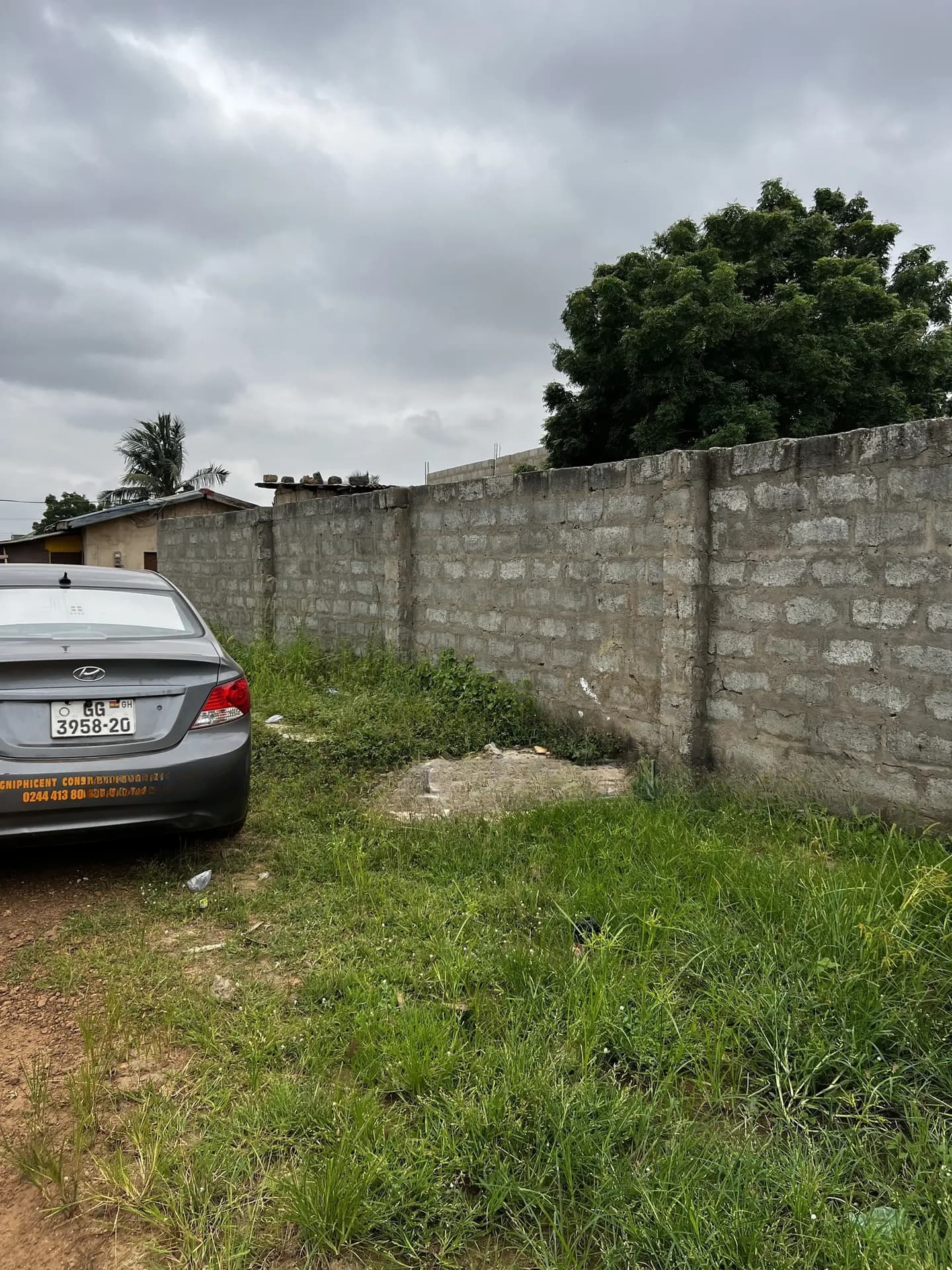Title Full Plot for Sale at Ashaley Botwe Lakeside Estates C10 - Land in Greater Accra, Ashaley Botwe - Sale