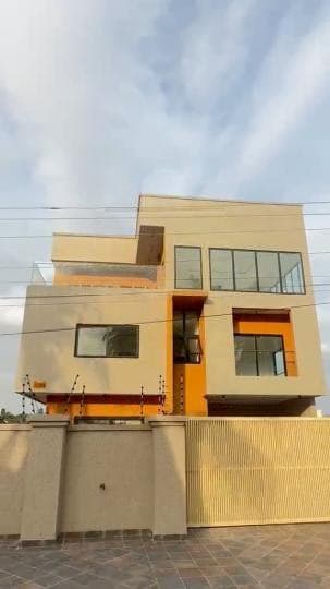 4 bedroom house for sale at East Legon - 4 bedroom House in East Legon - Sale