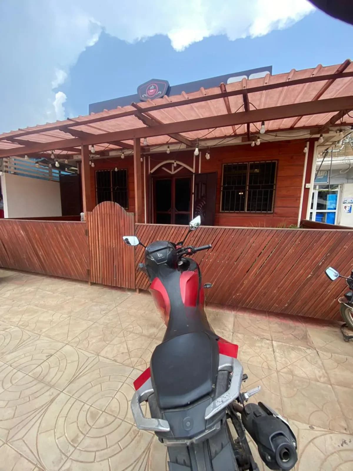 250 SQM Space Restaurant for Rent Taifa - Commercial in Greater Accra, Taifa-Burkina, Taifa-Burkina Police Station - Rent