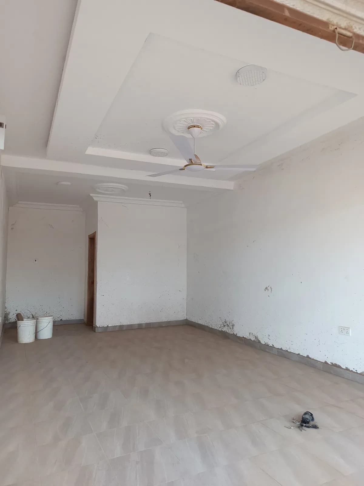 Executive Office Space or Shop for Rent at Adenta - Commercial in Greater Accra, Adenta - Rent