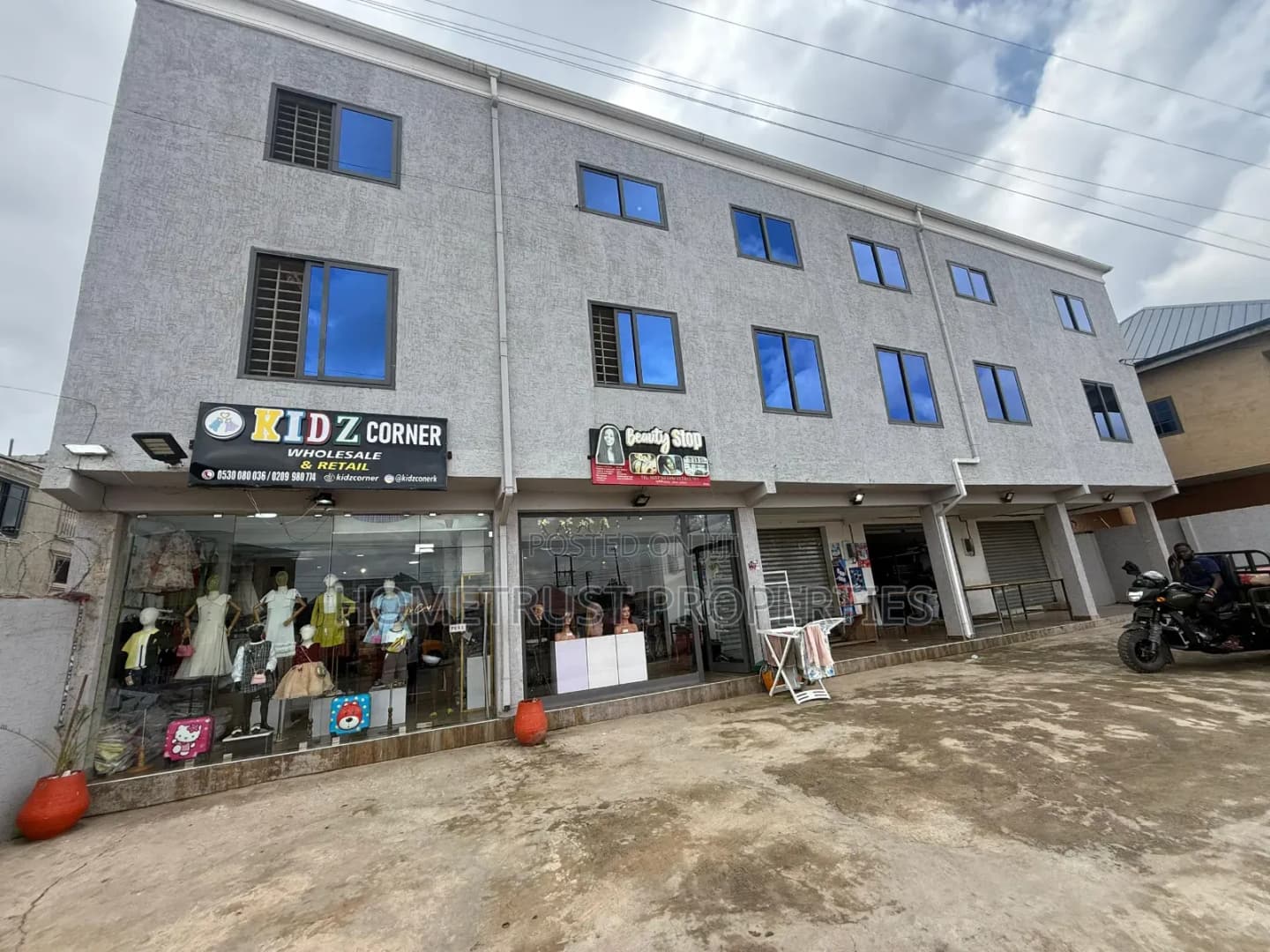 Apartment and Stores for Sale at Ablekuma Ga Odumase - Commercial in Greater Accra, Ablekuma, Pentecost / Ablekuma - Sale