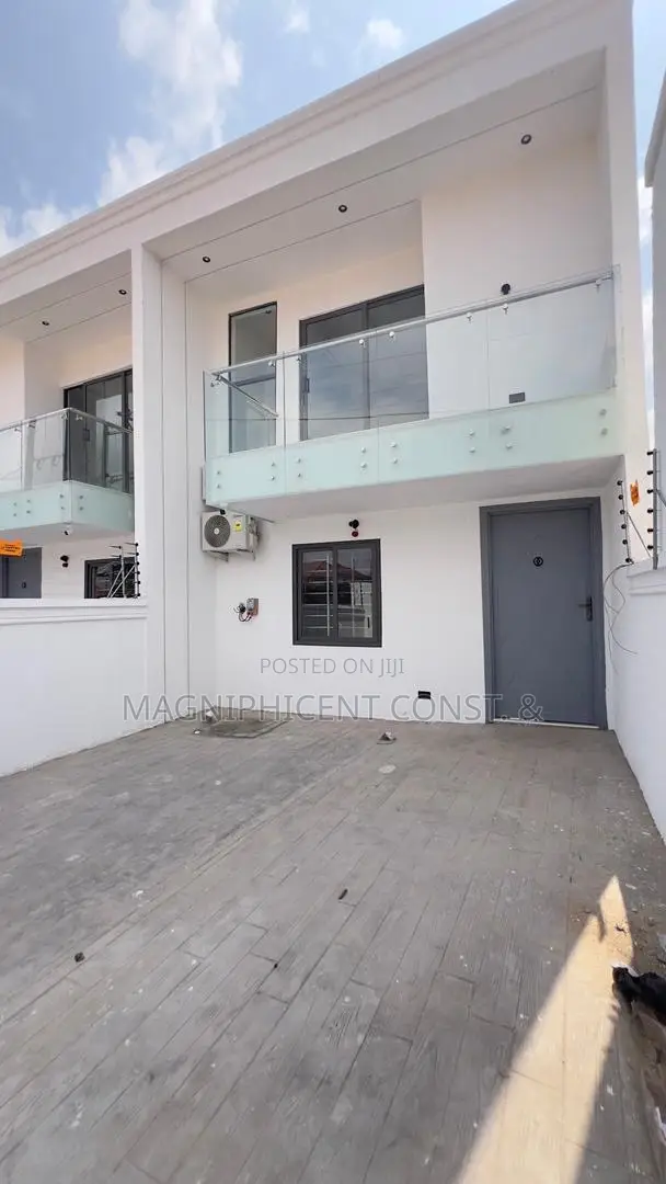 2bdrm Duplex in Magniphicent Estates, Ashaley Botwe for sale - 2 bedroom House in Greater Accra, Ashaley Botwe - Sale