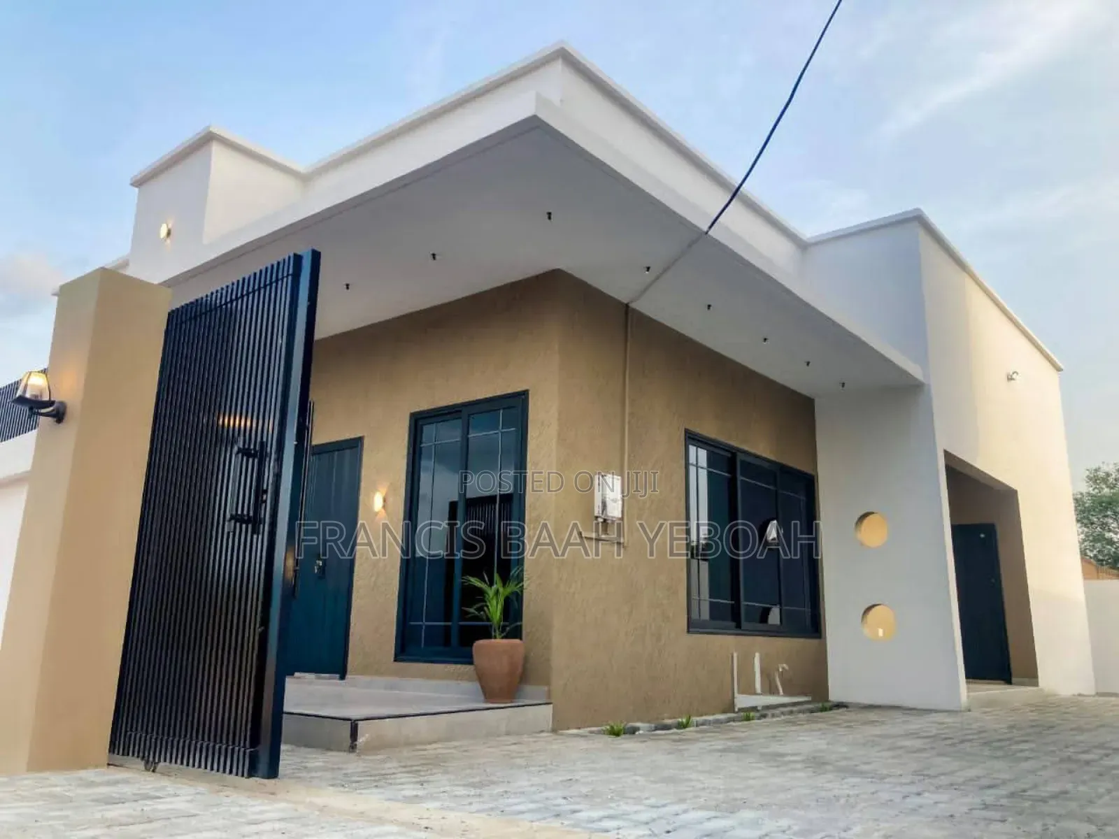 2bdrm Duplex in Shining Star Real, Accra Metropolitan for sale - 2 bedroom House in Greater Accra, Accra Metropolitan - Sale