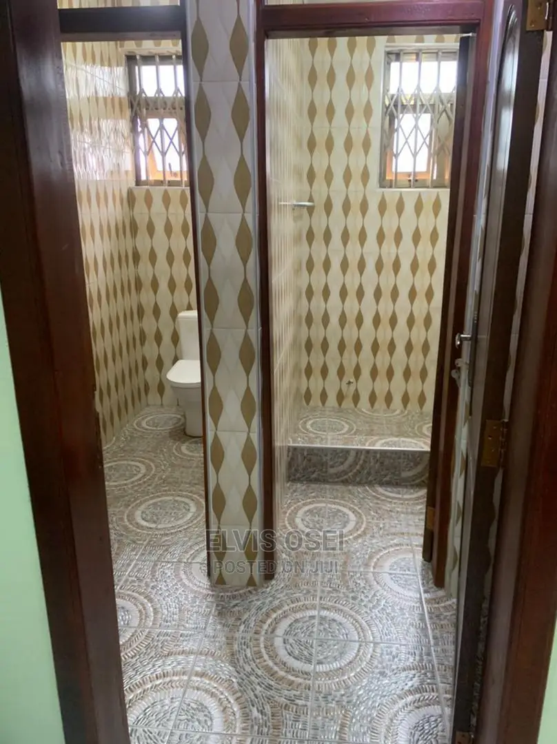 3bedroom Apartment Around Lapaz Nii Boi Town - 3 bedroom Commercial in Greater Accra, Lapaz - Rent