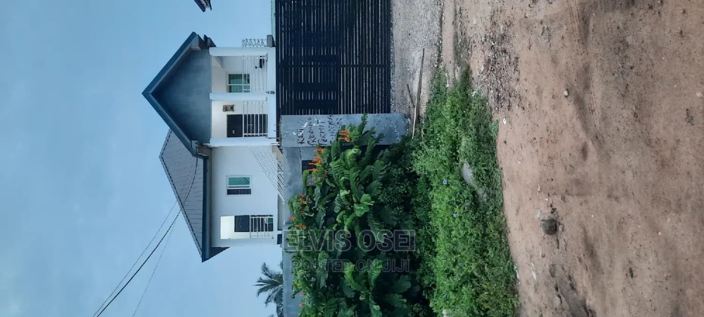 Racecross Last Top - Commercial in Greater Accra, Gbawe - Rent