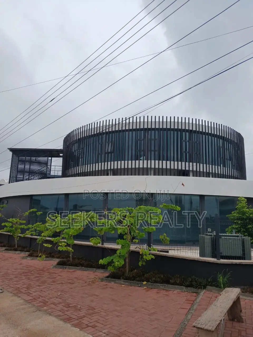 Office Space for Rent at Abelemkpe - Commercial in Greater Accra, Abelemkpe - Rent