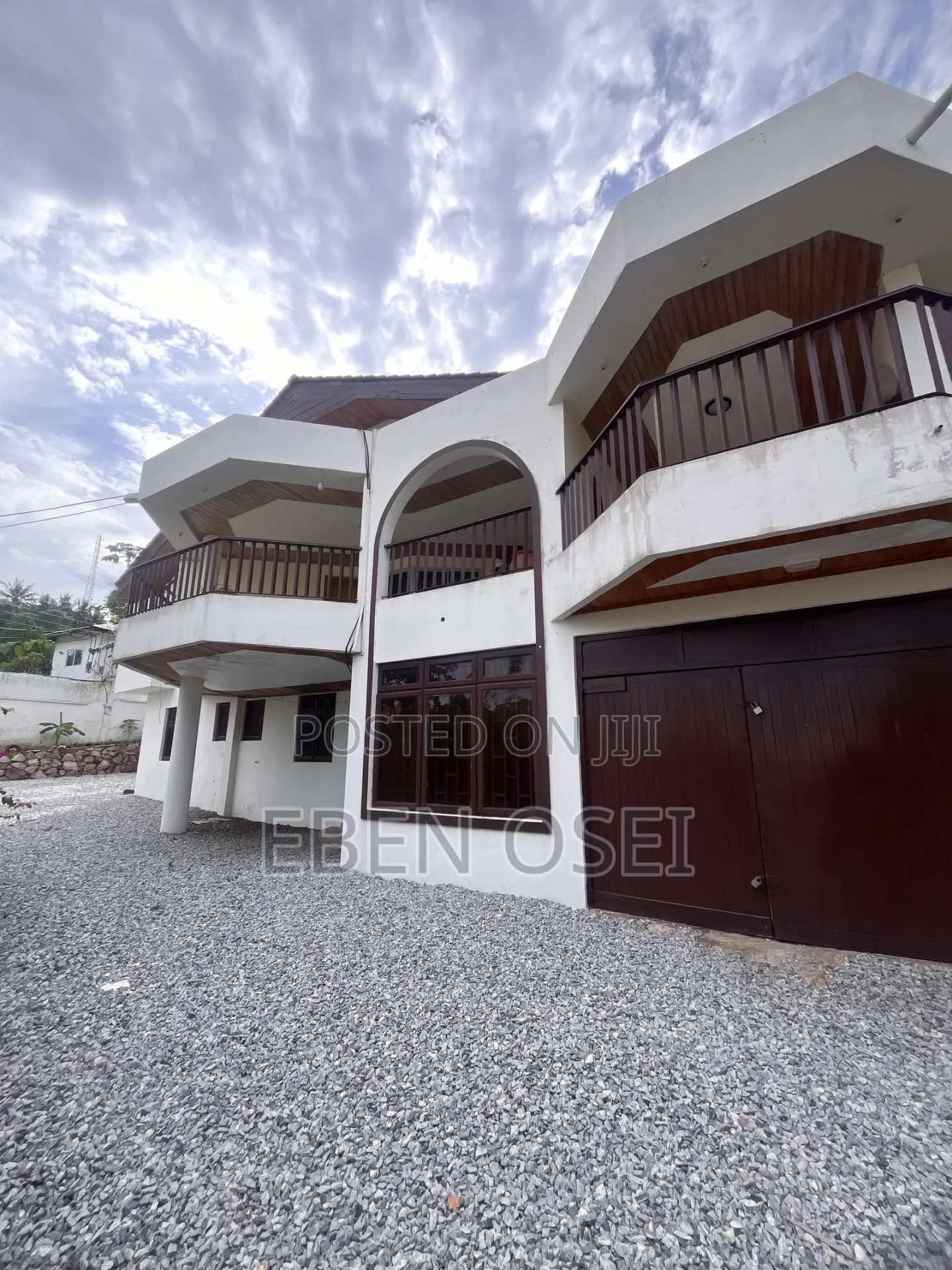 5bdrm House in McCarthy Hill for rent - 5 bedroom House in Greater Accra, McCarthy Hill - Rent