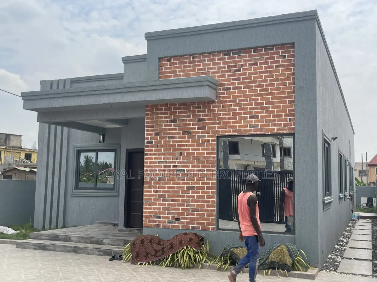 4bdrm House in Royal Footprints, Oyarifa for sale - 4 bedroom House in Greater Accra, Oyarifa - Sale