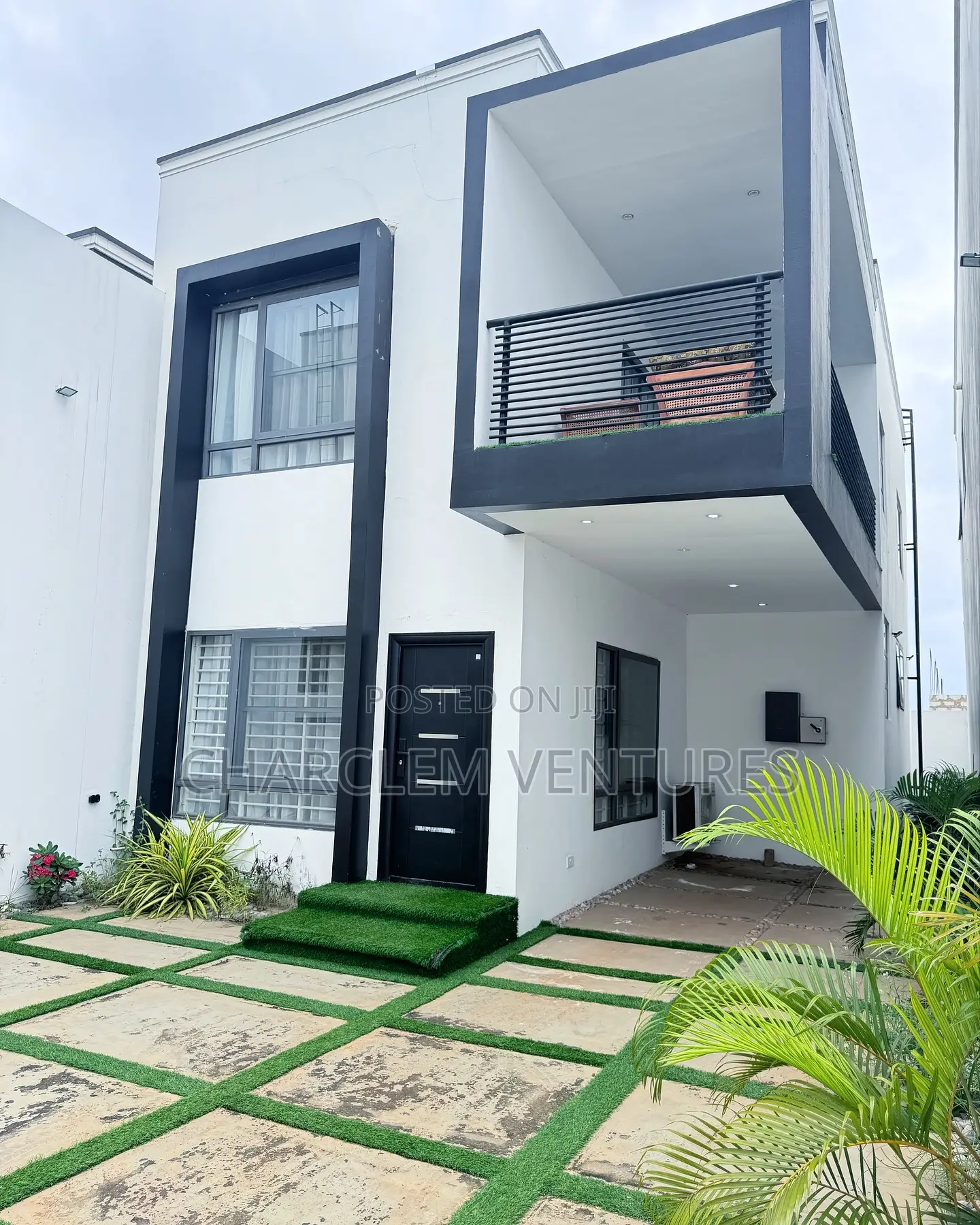 Furnished 3bdrm House in Charclem Ventures, East Legon for sale - 3 bedroom House in Greater Accra, East Legon - Sale