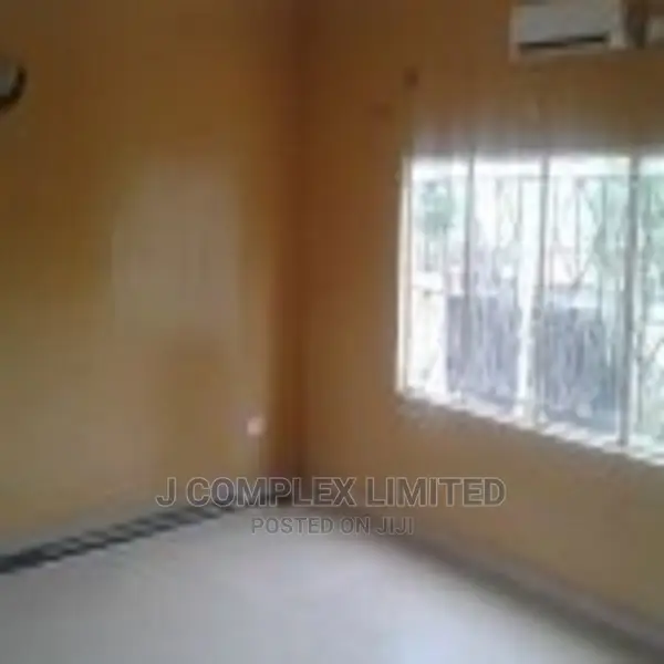 1bdrm Apartment in Osu Ako Adjei for rent - 1 bedroom Apartment in Greater Accra, Osu, Osu Ako-Adjei - Rent