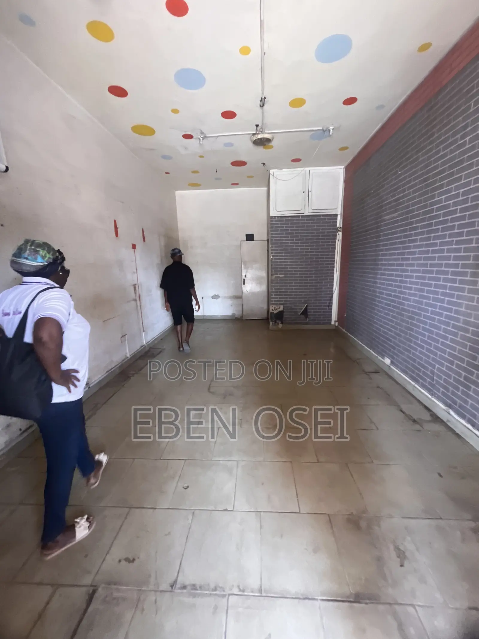 Shop Rent at Dansoman - Commercial in Greater Accra, Dansoman - Rent