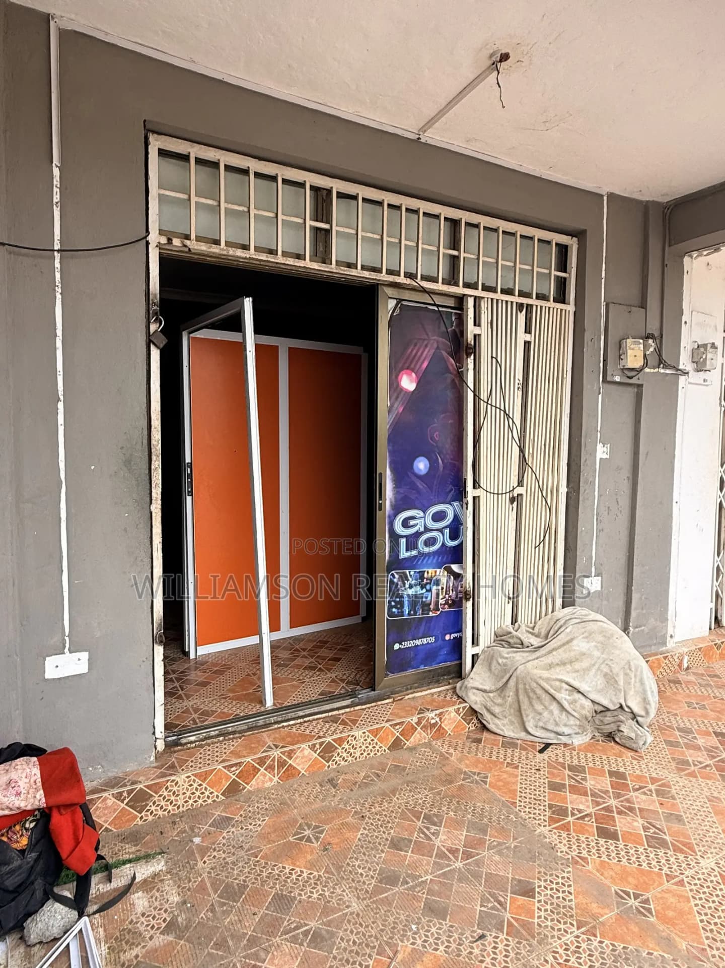 Affordable Road Side Shop/Store/Showroom/Office Space/Warehous,spintex - Commercial in Greater Accra, Spintex - Rent