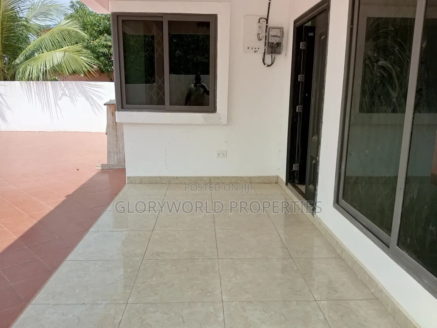 3bdrm House in Spintex for sale - 3 bedroom House in Greater Accra, Spintex - Sale
