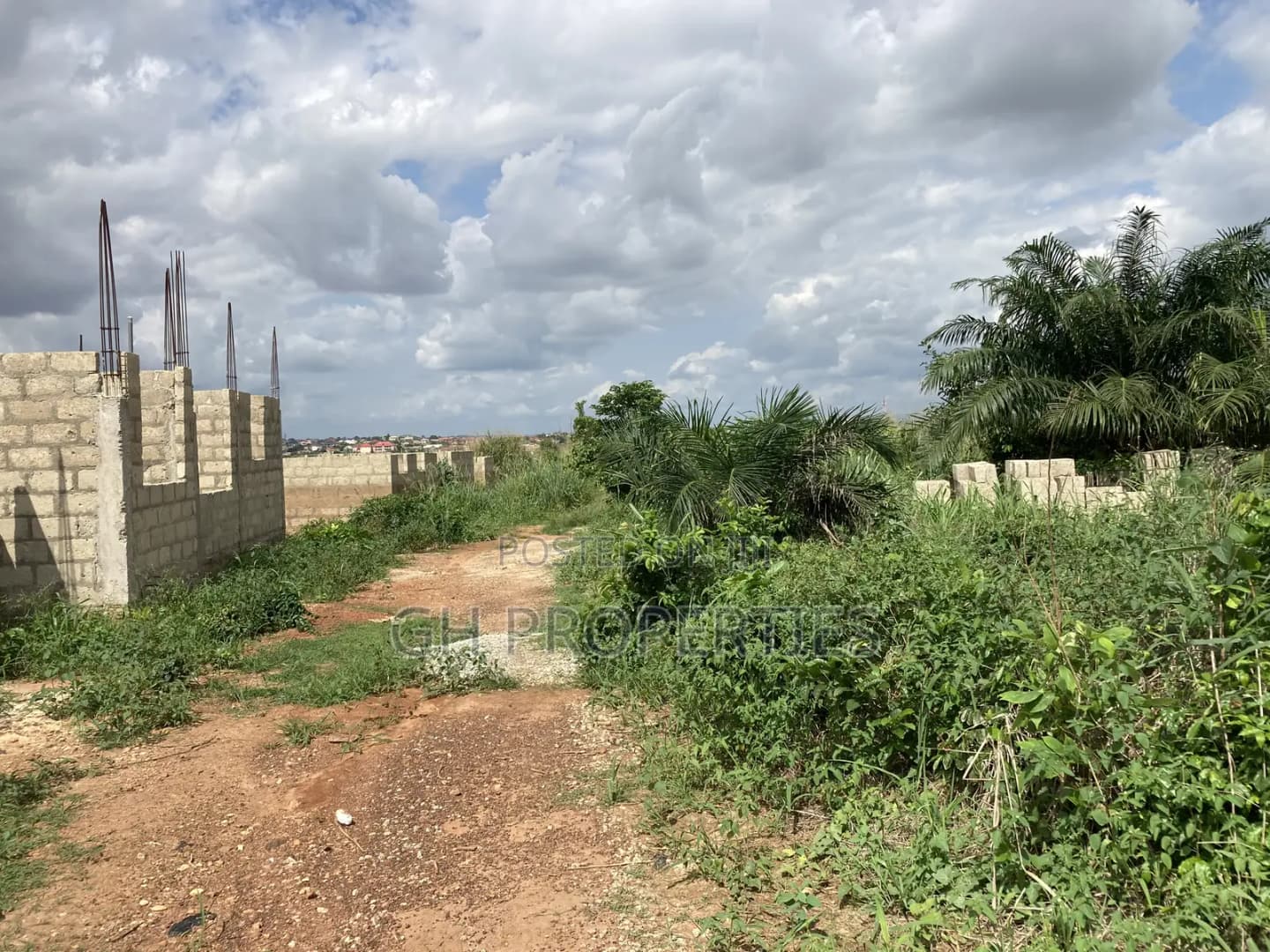 Half Plot for Sale at Sokoban, Ampaame Hills - Land in Ashanti, Kumasi Metropolitan - Sale
