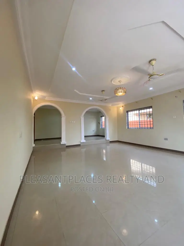 3bdrm House in Pleasantplaces, School Junction for rent - 3 bedroom House in Greater Accra, Ashaley Botwe, Ashaley Botwe School Junction - Rent