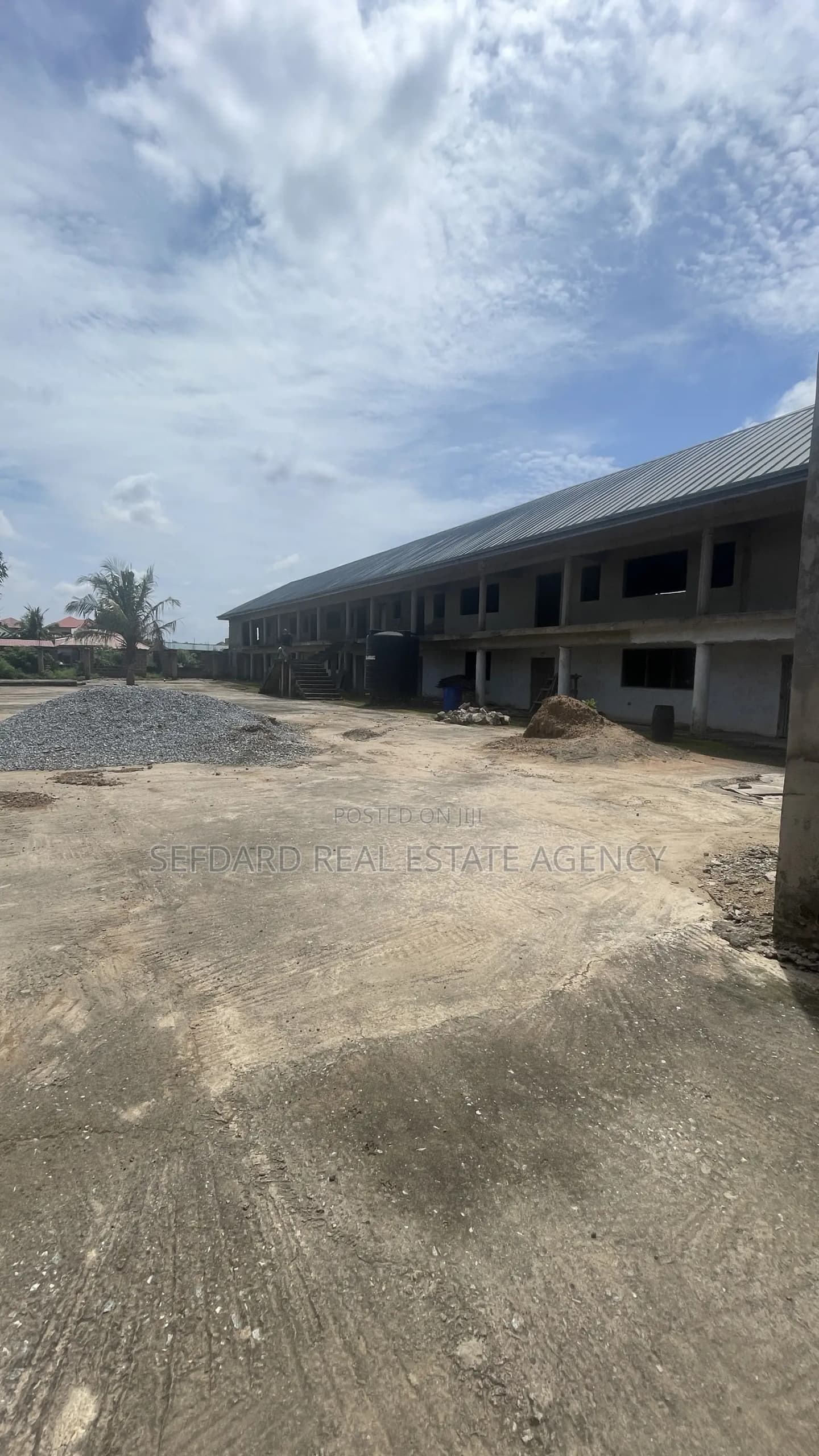 Uncompleted School Complex – Abehenase (Along the Main Sonitra Road) - Commercial in Greater Accra, Ga West Municipal, Amasaman - Sale