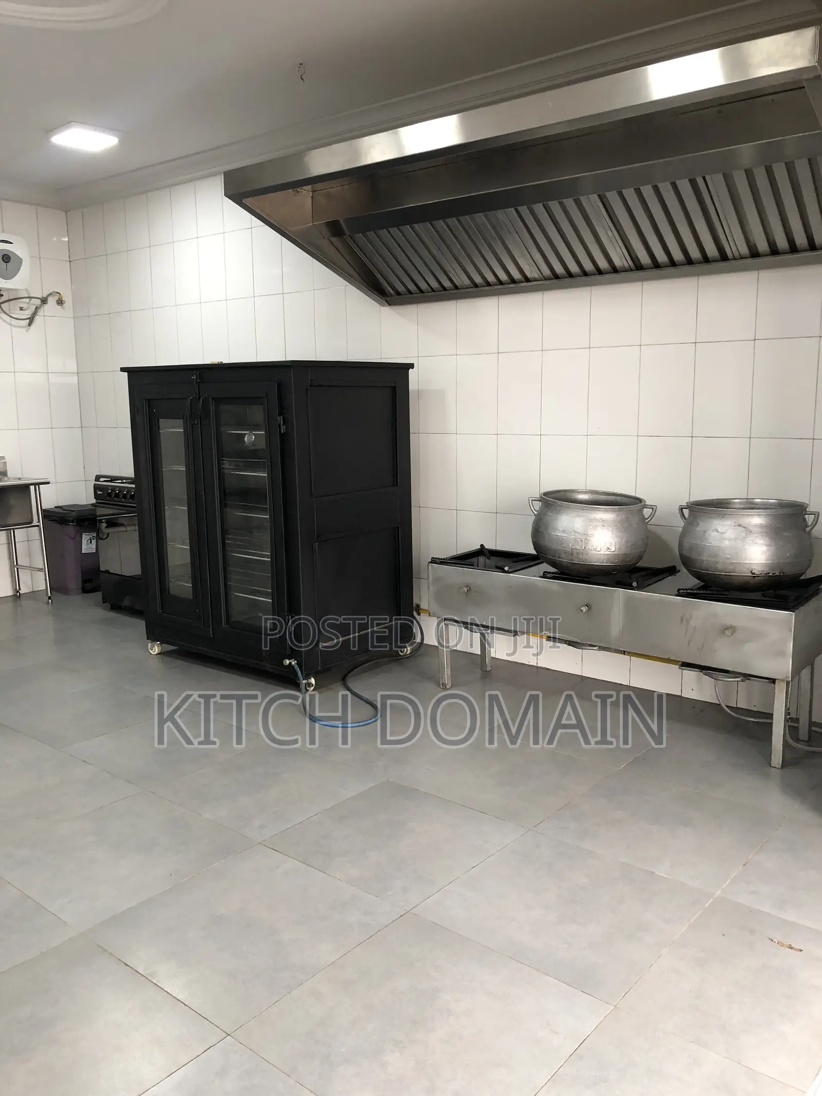 Commercial Kitchen for Rent East Legon (For Food Delivery Business) - Commercial in Greater Accra, East Legon, American House - Rent