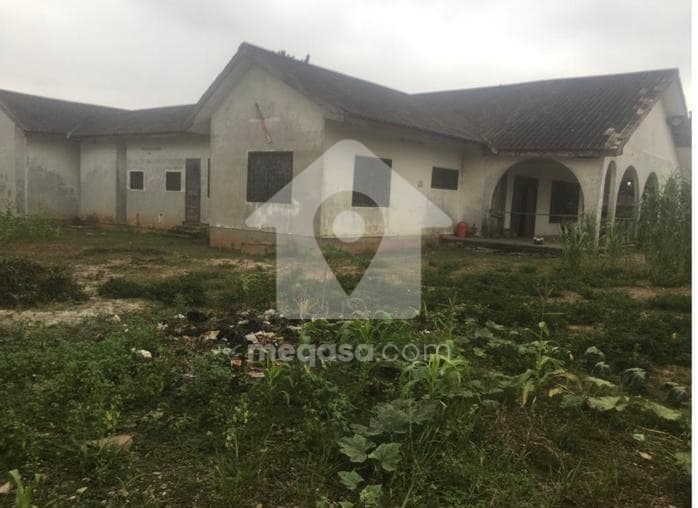 4 bedroom house for sale at Kumasi , Ayeduase - 4 bedroom House in Kumasi , Ayeduase - Sale