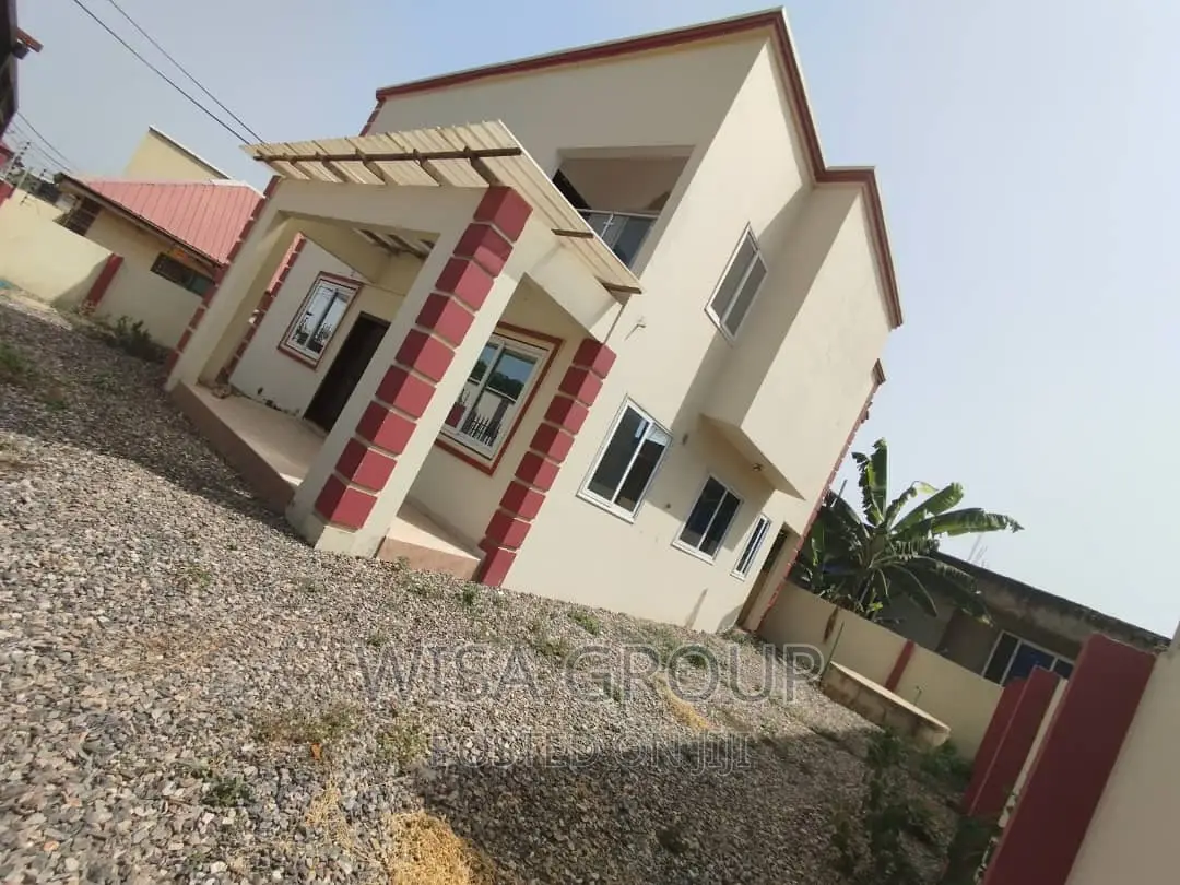 3bdrm Duplex in Wisa Groups, Accra Metropolitan for sale - 3 bedroom House in Greater Accra, Accra Metropolitan - Sale