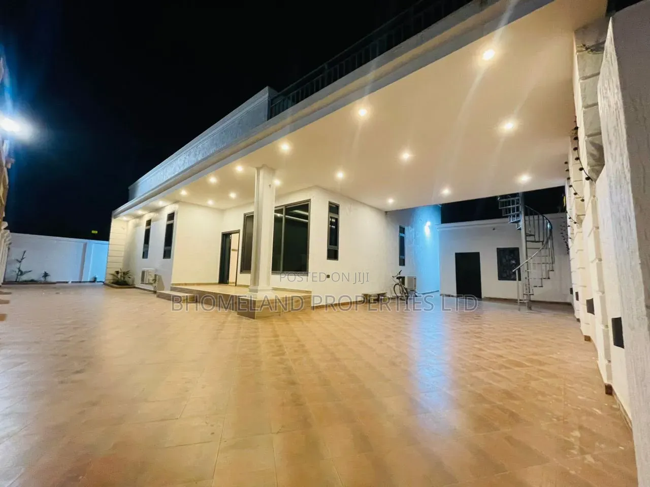 4bdrm Townhouse/Terrace in Palm Ridge , Baatsona Total for sale - 4 bedroom House in Greater Accra, Spintex, Baatsona Total - Sale