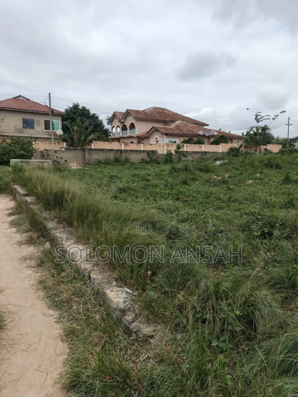 A Very Big Plot of Land for Sale at Dompease-Aprabo - Land in Ashanti, Kumasi Metropolitan - Sale