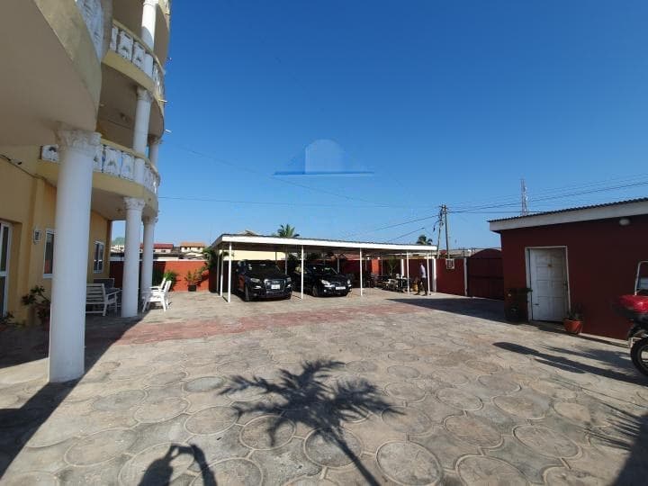 2 bedroom furnished apartment for rent at Osu - 2 bedroom Apartment in Osu - Rent