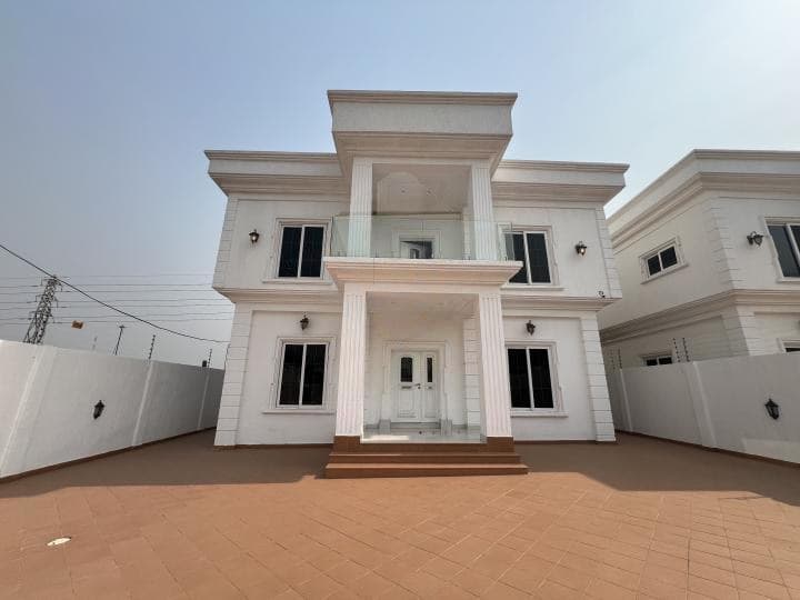 4 bedroom house for rent at East Legon-Boundary Road - 4 bedroom House in East Legon-Boundary Road - Rent